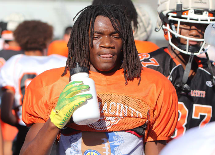 San Jacinto WR Dillon Gresham, Oregon commit by John Murphy 9-27-23091920232 (1)